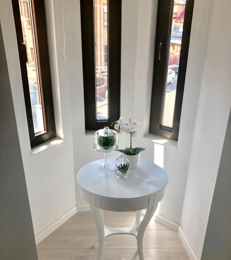 Metropole Apartments Invilla Old City Bucharest Romania