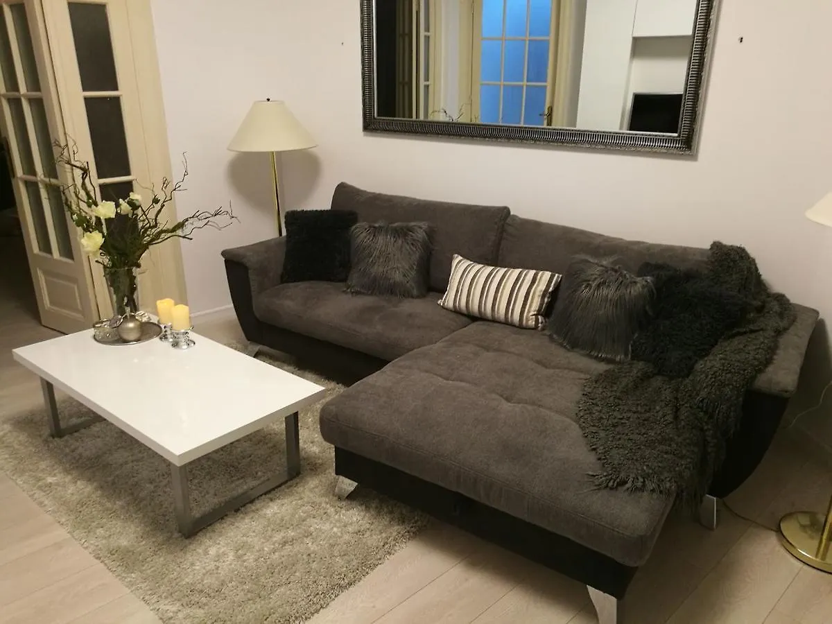 Metropole Apartments Invilla Old City Bucharest