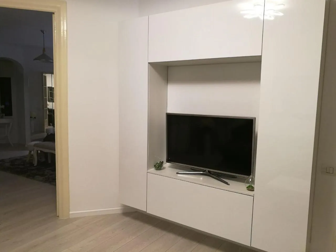 Metropole Apartments Invilla Old City Bucharest Romania