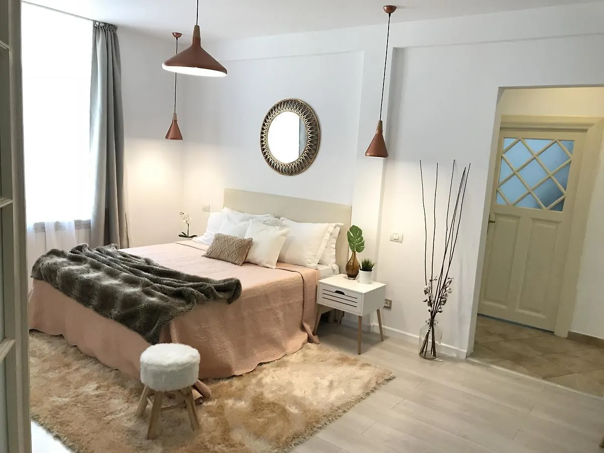 Metropole Apartments Invilla Old City Bukareszt