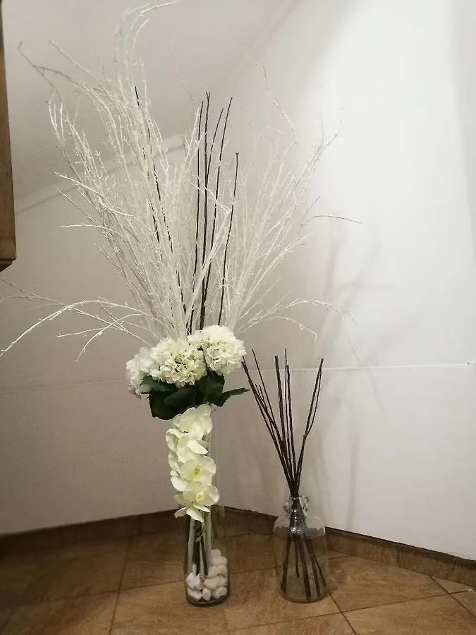 Metropole Apartments Invilla Old City 부쿠레슈티